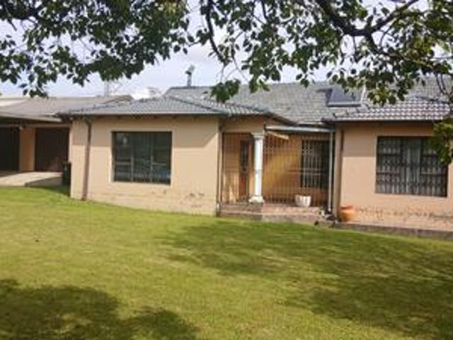 3 bedroom house on the market in nor.
