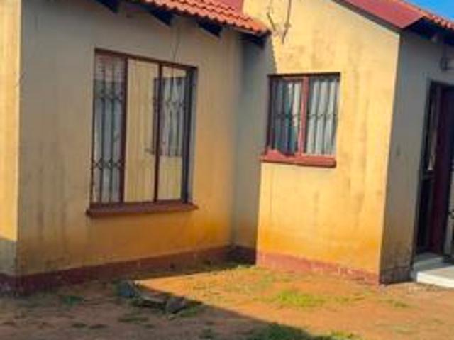 3 bedroom house on the market in paynville