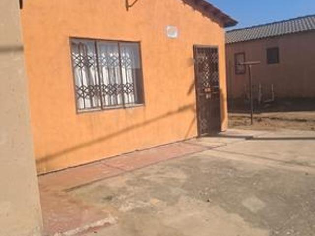 3 bedroom house on the market john d.
