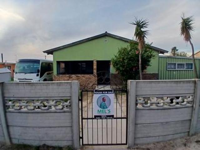 3 bedroom house on the market mamre