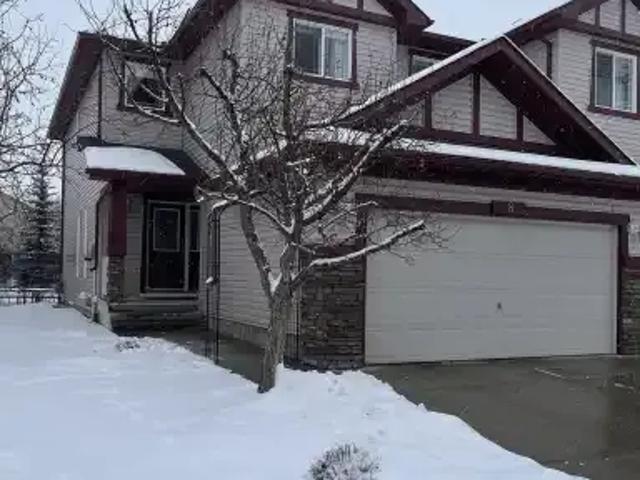 3 Bedroom House Okotoks AB 102752670