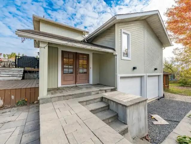 3 Bedroom House Ottawa ON LS103011821