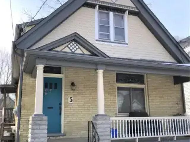 3 Bedroom House London ON 102846715