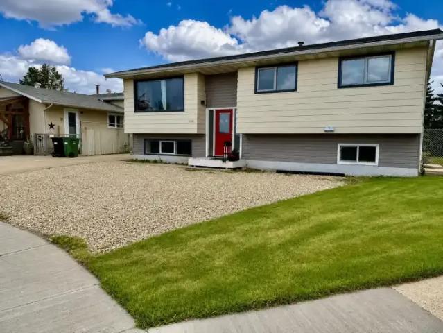 3 Bedroom House Leduc AB 104142666