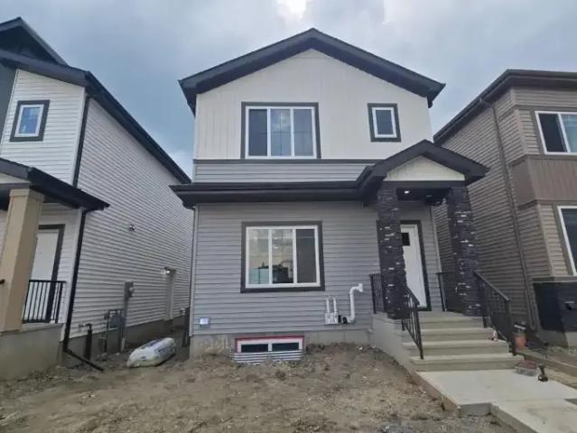 3 Bedroom House Leduc AB 104183164