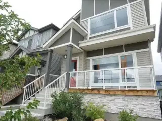 3 Bedroom House Leduc AB LS103091537