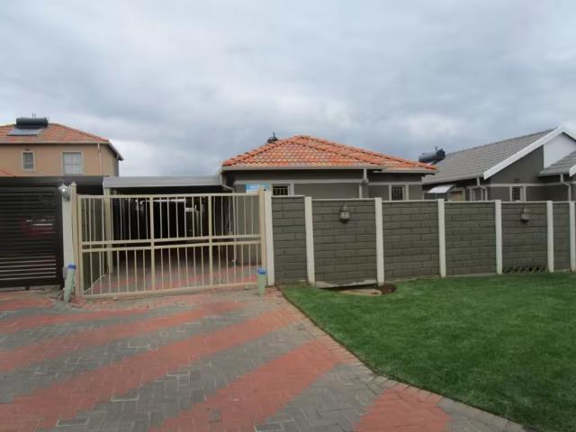 3 Bedroom House Leopard's Rest Security Estate Leopard's Rest Security Estate 103342635