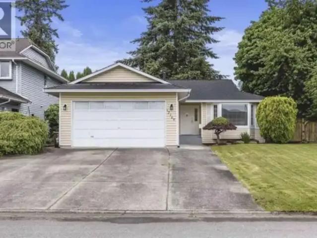 3 Bedroom House Maple Ridge BC 103542299
