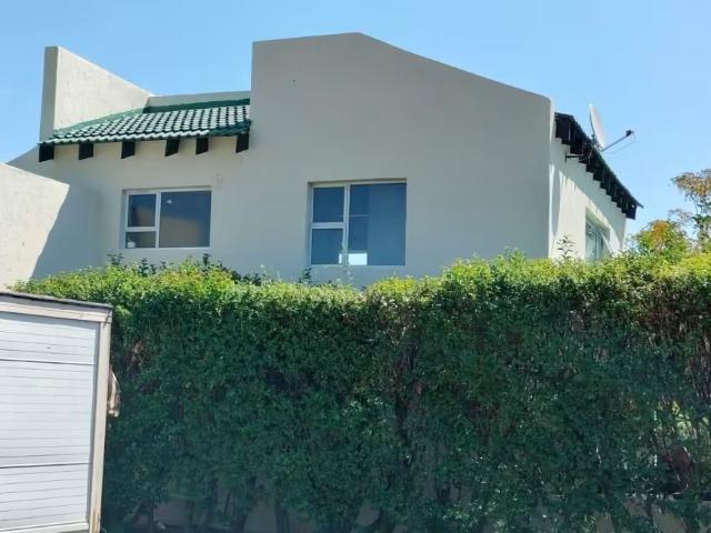 3 Bedroom House Misty Bay Misty Bay 103177908