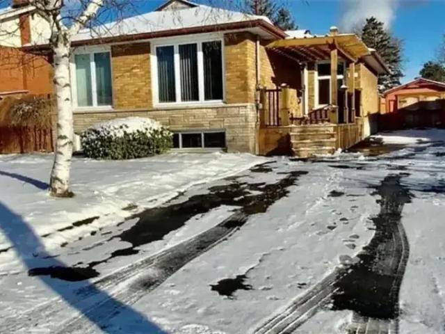 3 Bedroom House Niagara Falls ON 101262051