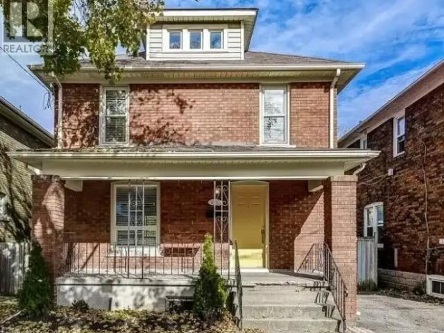 3 Bedroom House Niagara Falls ON LS98853544