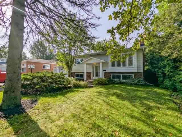 3 Bedroom House Smithville ON 105359708