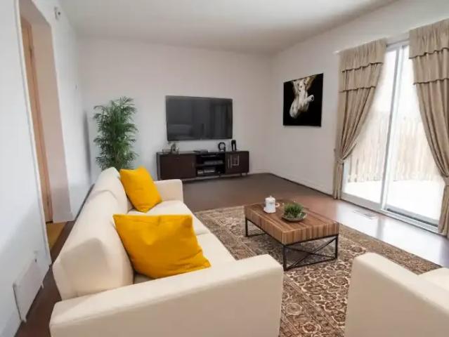 3 Bedroom House St. Catharines ON 103958656