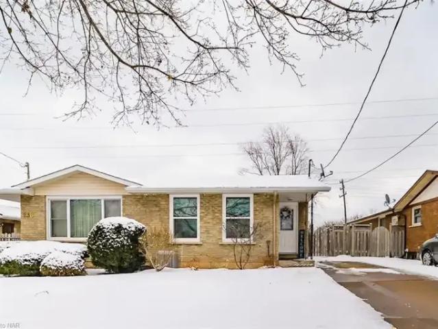 3 Bedroom House St. Catharines ON 104362499