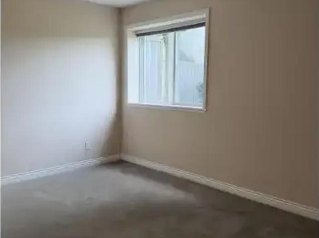 3 Bedroom House Surrey BC LS103091719