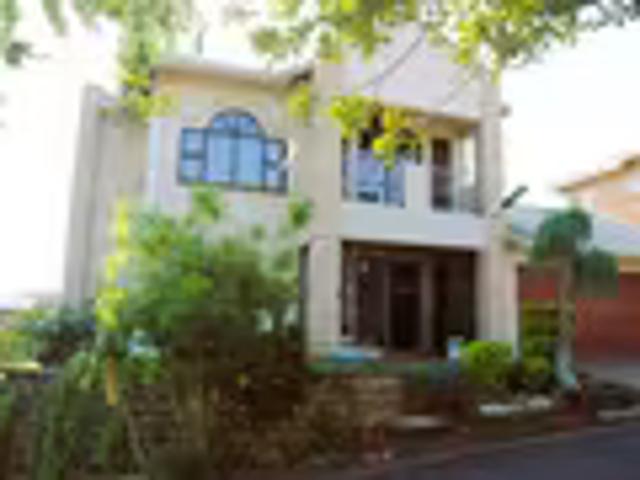 3 Bedroom House Panorama Park Panorama Park 103826053