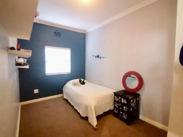 3 Bedroom house rented in Claremont, Cape Town