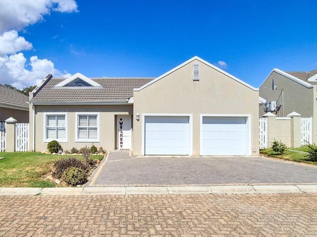 3 Bedroom house rented in De Zoete Inval, Paarl