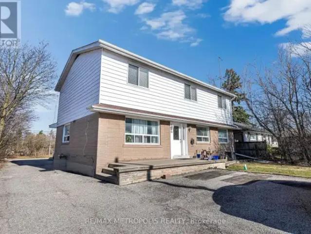 3 Bedroom House Richmond Hill ON 101217258