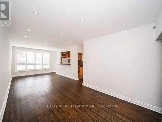 3 Bedroom House Richmond Hill ON 105004940