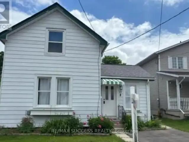 3 Bedroom House Woodstock ON 104183297