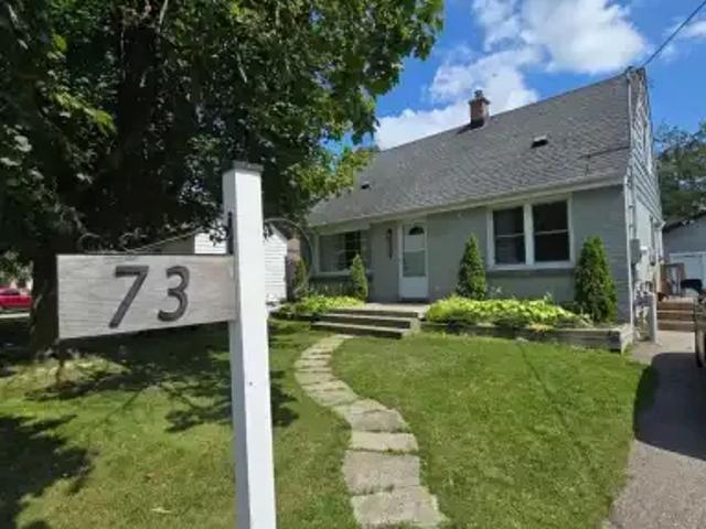3 Bedroom House Woodstock ON 105023412