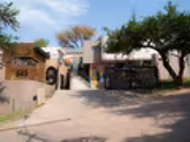 3 Bedroom House Waterkloof Glen Waterkloof Glen 103806778
