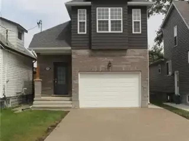 3 Bedroom House Welland ON 100761546