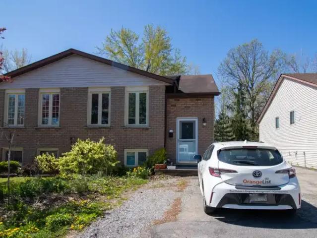 3 Bedroom House Welland ON 103322431
