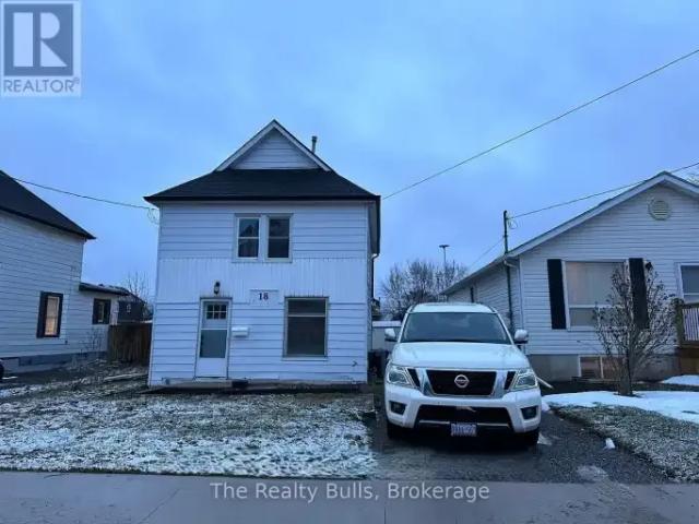 3 Bedroom House Welland ON 104507015