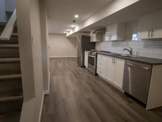 3 Bedroom House Welland ON 104257107