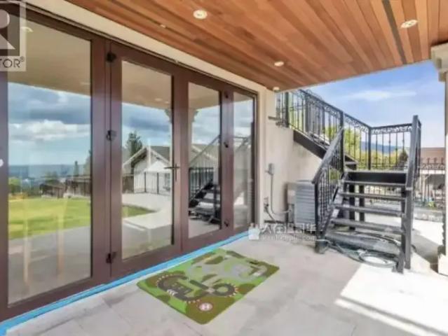 3 Bedroom House West Vancouver BC LS103060509