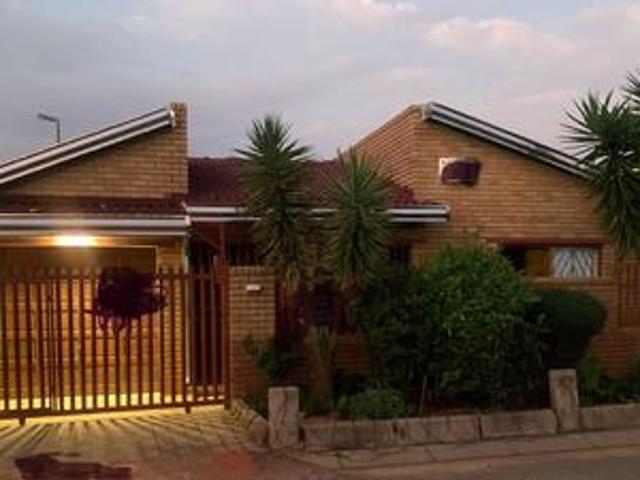 3 bedroom house with fitted wardrobe.