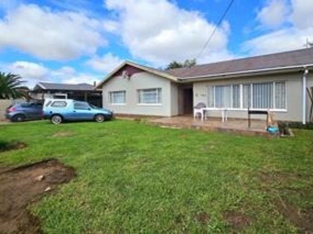 3 Bedroom House with Flatlet for sale in Hospitaalpark