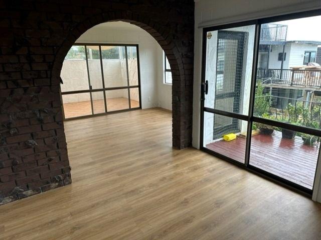 3 bedroom house with large section