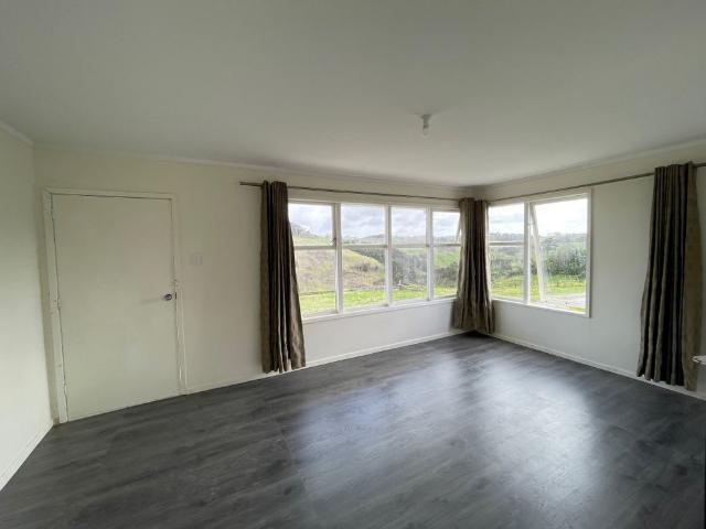 3 Bedroom House with Rural Views Available Mid July