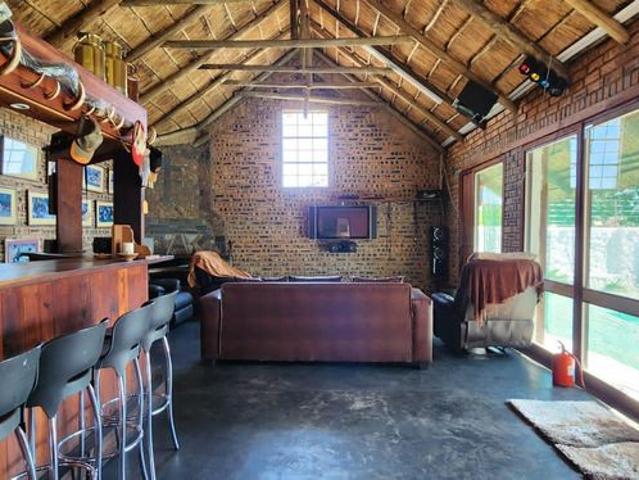 3 bedroom house with swimming pool and flat for sale in fochville