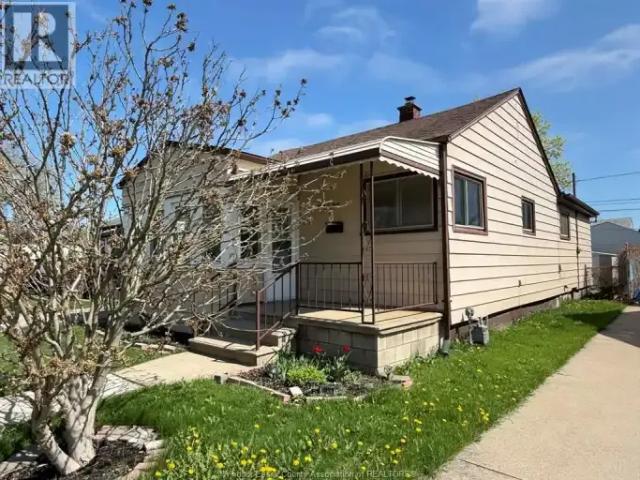 3 Bedroom House Windsor ON 101878815