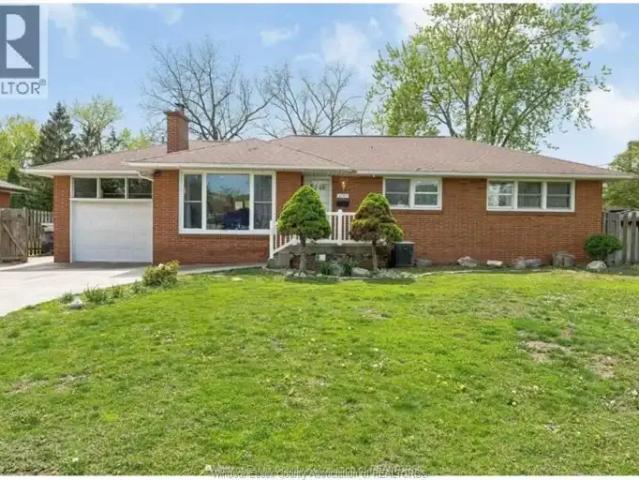 3 Bedroom House Windsor ON 101878825