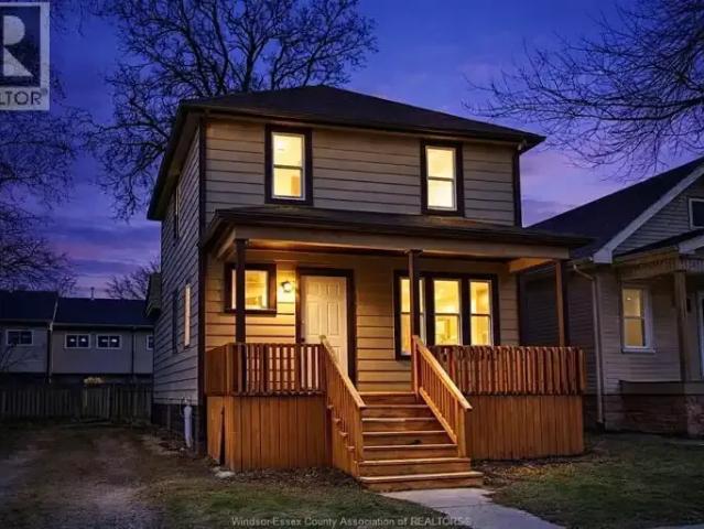 3 Bedroom House Windsor ON 101879262