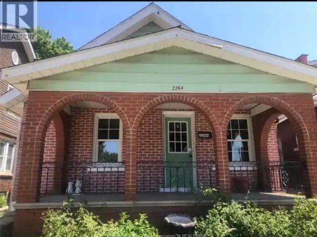 3 Bedroom House Windsor ON 102915428