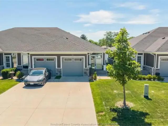 3 Bedroom House Windsor ON 103594562