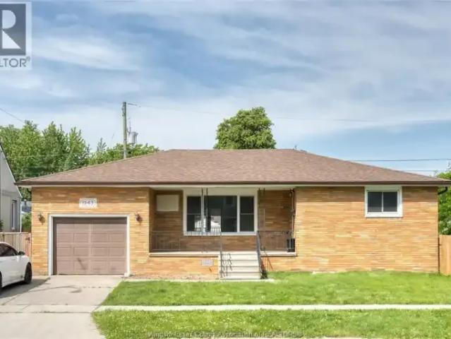 3 Bedroom House Windsor ON 103012105