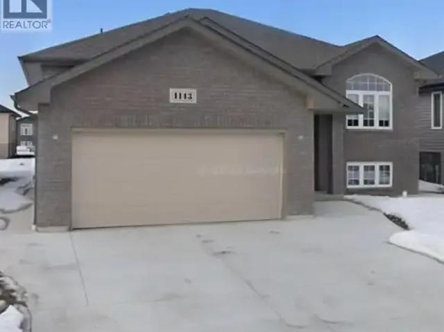 3 Bedroom House Windsor ON 105198741