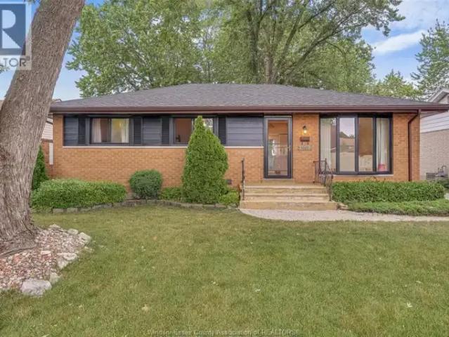 3 Bedroom House Windsor ON 105378540