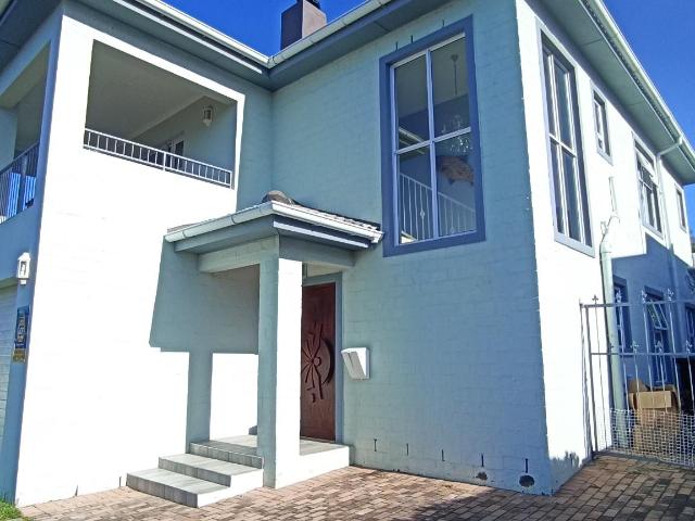 3 Bedroom House To Let in Onrus