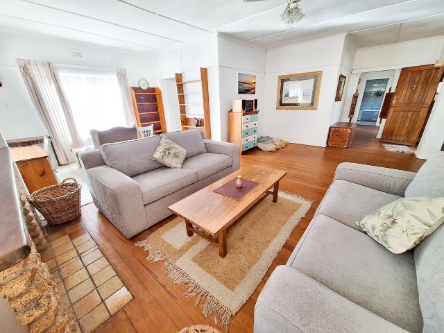 3 Bedroom House To Let in Durbanville Central