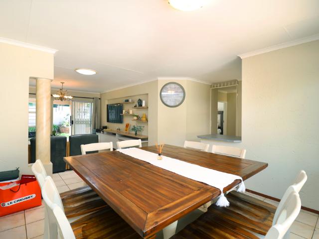 3 Bedroom House To Let in Ferndale