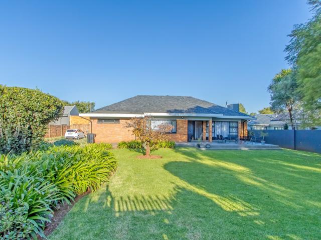 3 Bedroom House To Let in Linden | Cape Coastal Homes