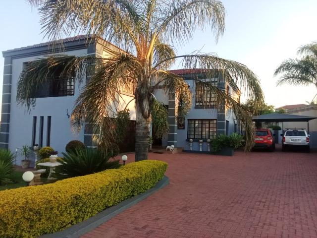 3 Bedroom House To Let in Reyno Ridge